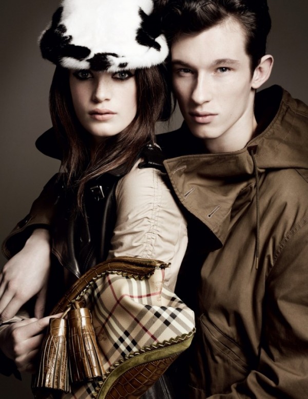 Burberry Autumn Winter 2011 Ad Campaign | StyleScoop ...