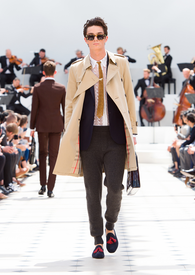 Burberry-Menswear-Spring-Summer-2016-Collection---Look-4