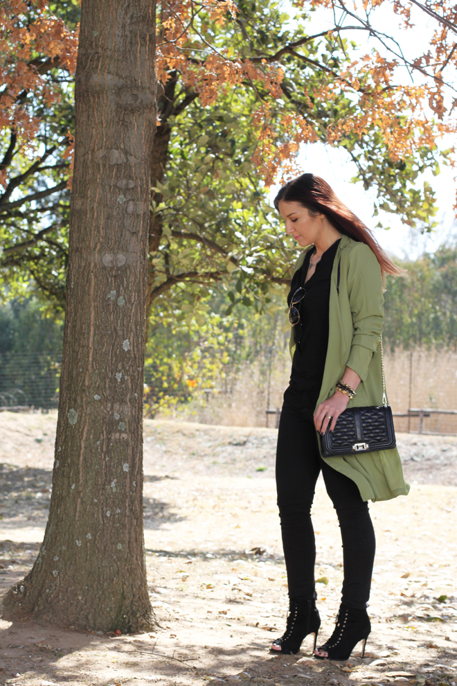 green-military-trench-outfit-ootd-3