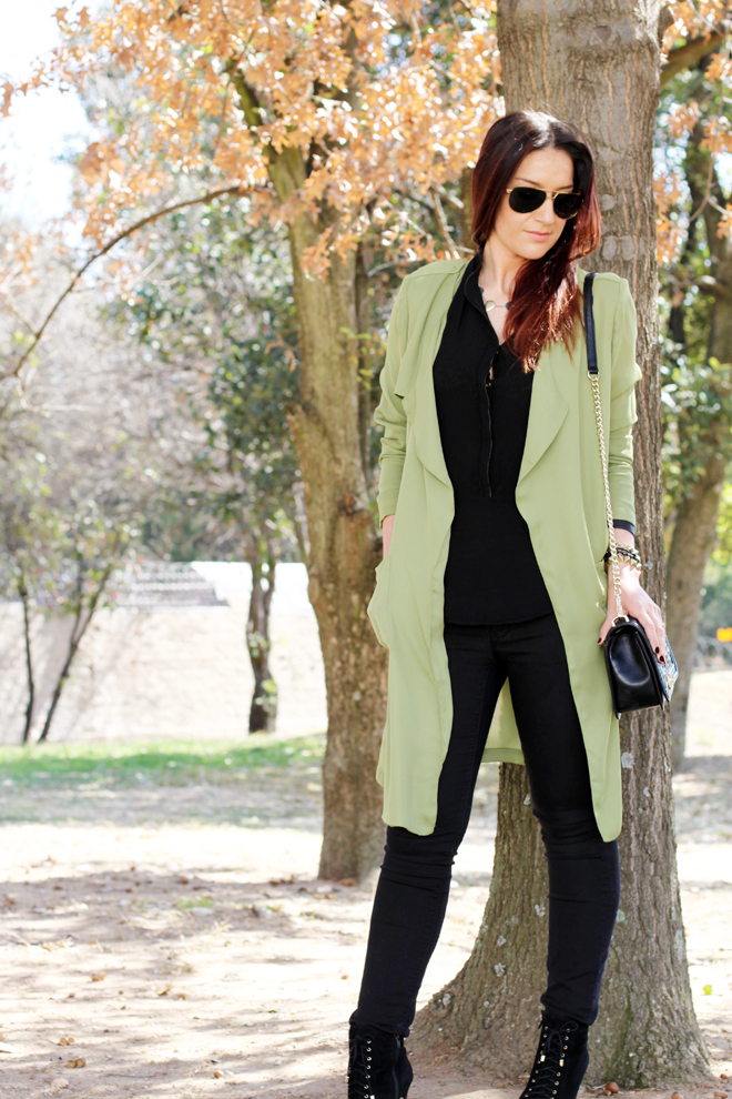 green-military-trench-outfit-ootd-8