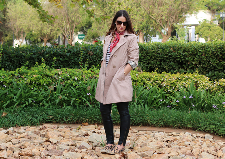 autumn-trench-coat-outfit-striped-top-leather-pants-neckerchief-fashion-bloger-south-african