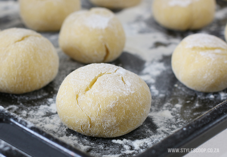 easy-nutella-chocolate-filled-berliner-donut-recipe-stylescoop-2